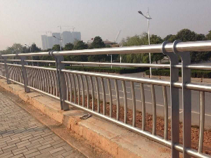 不锈钢复合管抗压能力怎么样